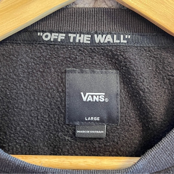 Off The Wall Vans Black Thrasher Sweatshirt Youth Large - Picture 3 of 7